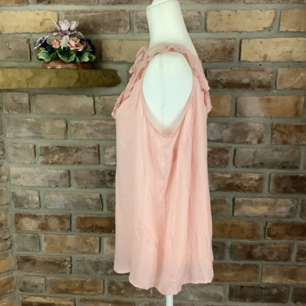 TORRID Lace Inset Textured Sleeveless Top 196